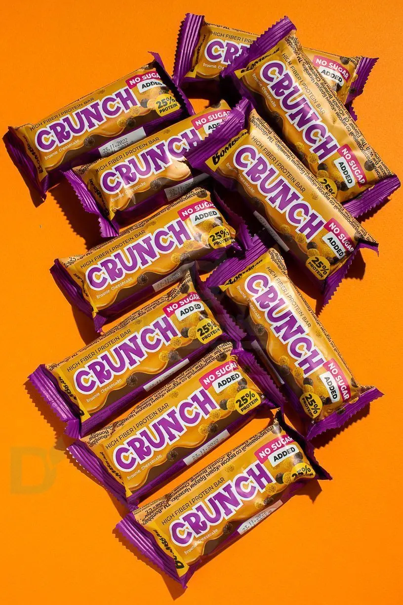 Батончик протеиновый BOMBBAR глазированный Кранч Ваниль Чизкейк 50гр. в Воронеже